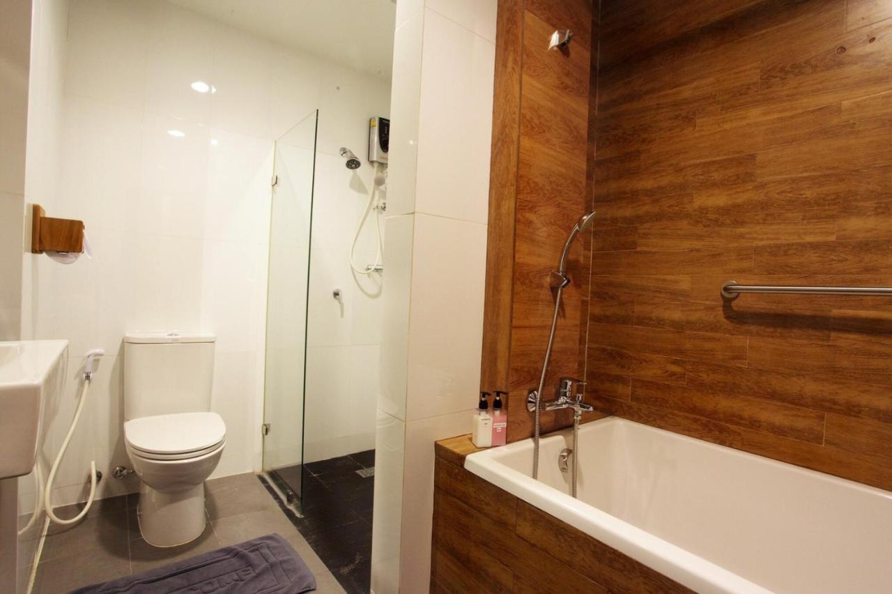 Narita Amata Hotel Chonburi Bagian luar foto