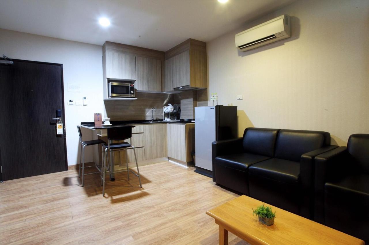 Narita Amata Hotel Chonburi Bagian luar foto
