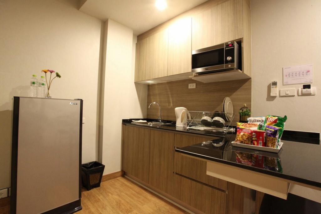 Narita Amata Hotel Chonburi Bagian luar foto
