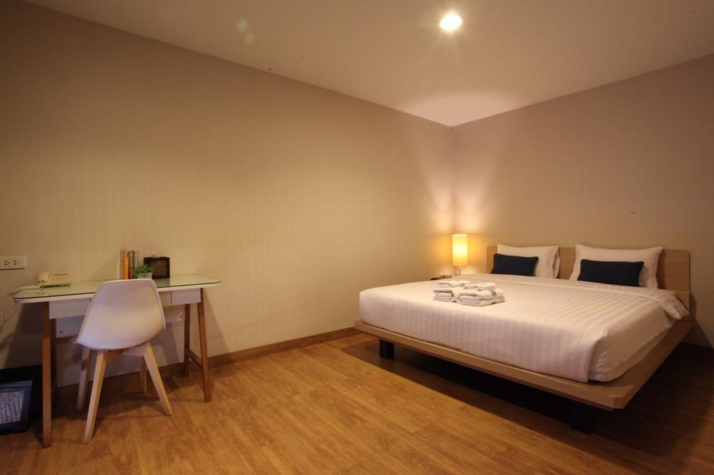 Narita Amata Hotel Chonburi Bagian luar foto