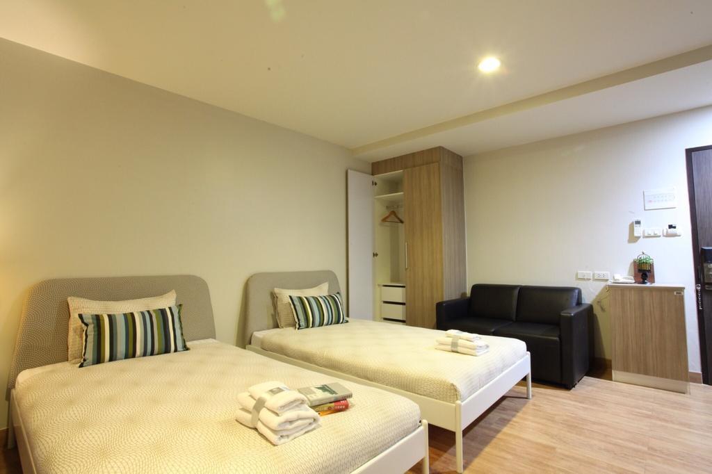 Narita Amata Hotel Chonburi Bagian luar foto