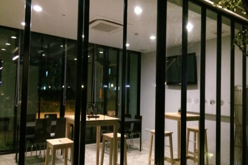 Narita Amata Hotel Chonburi Bagian luar foto